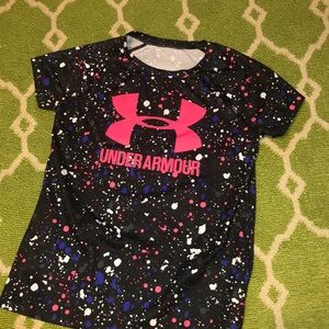 Under armour youth medium shirt